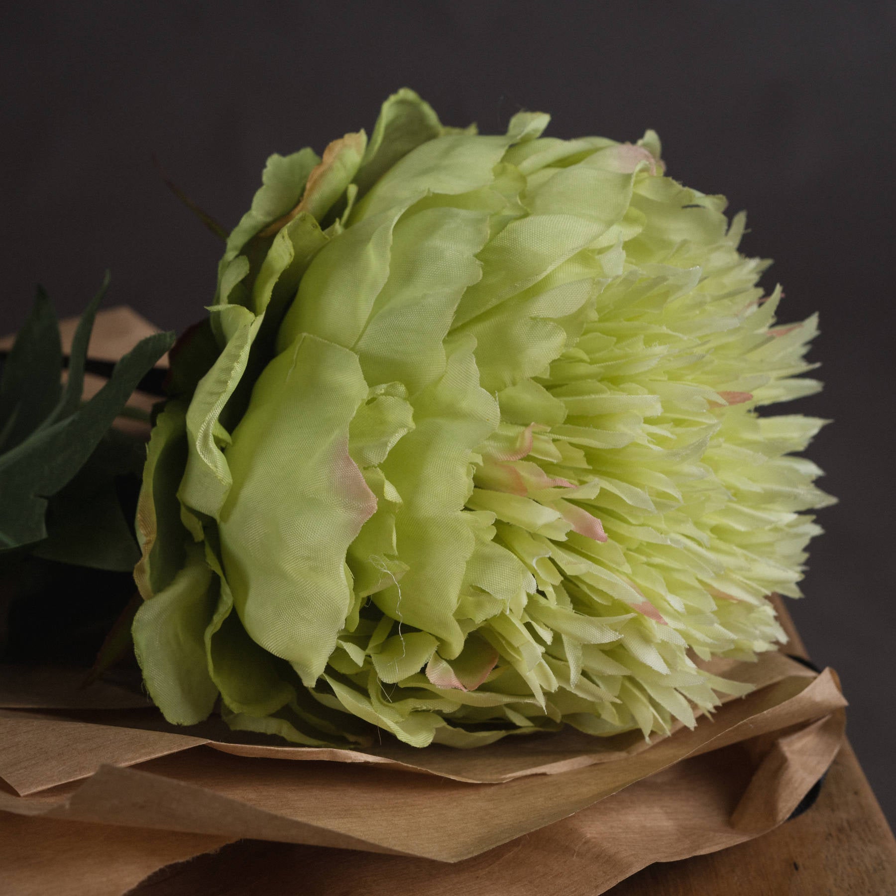 Single  Green Peony