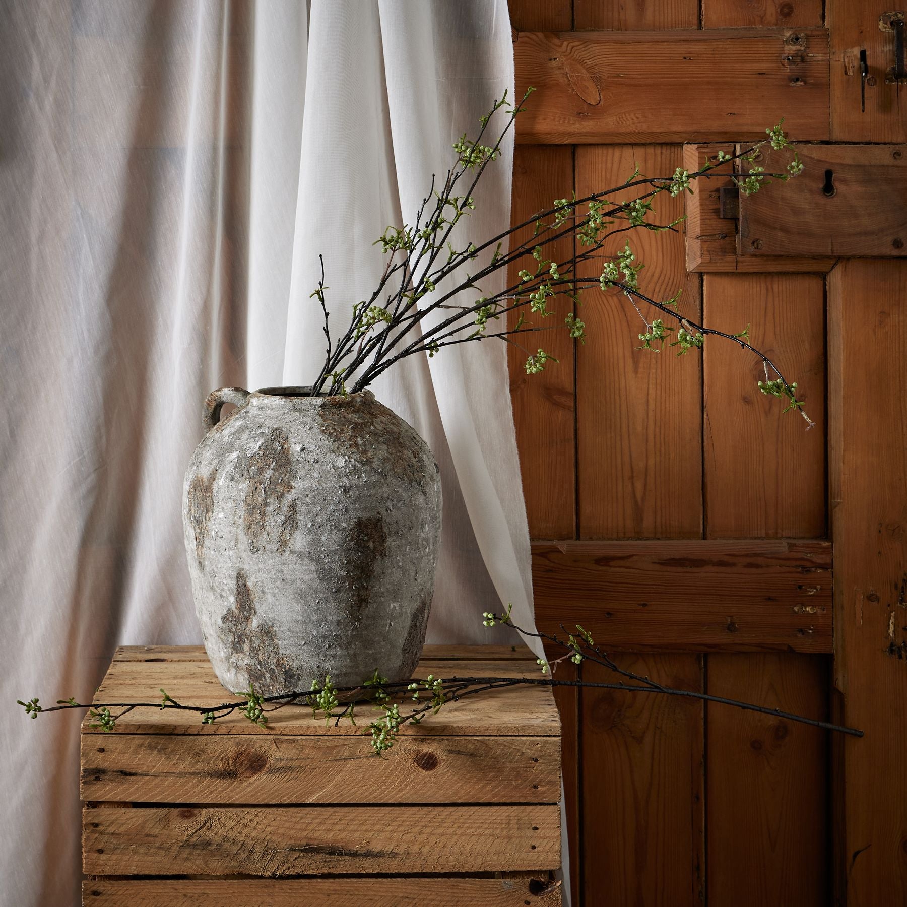 Green Berry Willow Stem